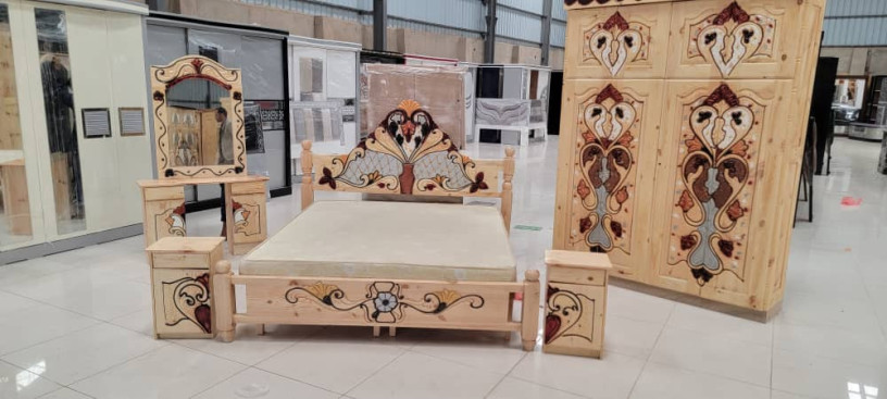 غرفة نوم خشب سويدي بسعر 190 الف ريال يمني